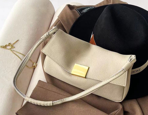 台灣李記皮具 李記 原創真皮手工 韓国版本物のバ手作り單肩包953號原創手工真皮 皮件