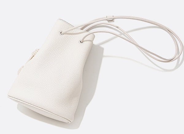 Taiwan Lee Kee Leather Goods Lee Kee Original Handmade Leather Korean Style Simple First Layer Cowhide Drawstring Bucket Bag No. 9697 Original Handmade Leather Leather Goods