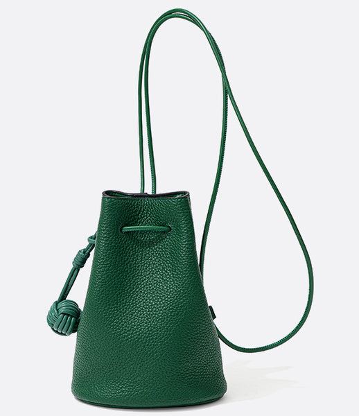 Taiwan Lee Kee Leather Goods Lee Kee original handmade leather Korean style simple first-layer cowhide drawstring bucket bag No. 9697 original handmade leather goods