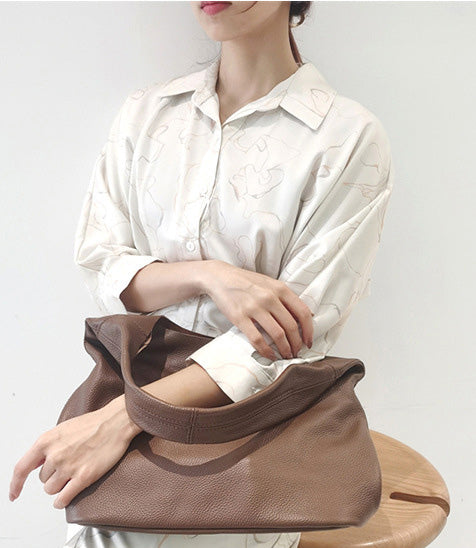 Taiwan Lee Kee Leather Goods Lee Kee original handmade genuine leather soft cowhide ット simple bucket-shaped tote bag No. F161 original handmade genuine leather leather goods