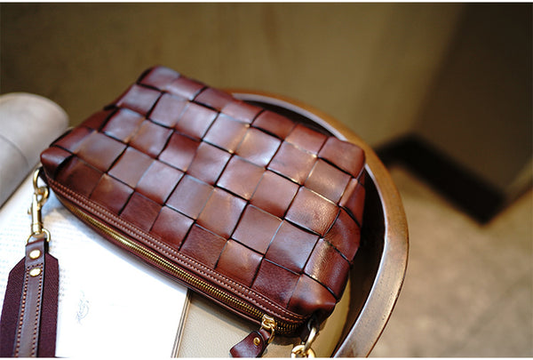 Taiwan Lee Kee Leather Goods Lee Kee original genuine leather handmade weaving style vegetable tanned cow leather niche retro high-end armpit bag No. M106 first layer cowhide leather bag leather original handmade genuine leather leather goods