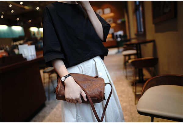 Taiwan Lee Kee Leather Goods Lee Kee Original Leather Handmade Leather Workshop Waki's Bag Boston Bag No. M4411 First-layer Cowhide Bag Leather Original Handmade Leather Leather Goods