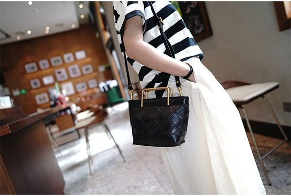 Taiwan Lee Kee Leather Goods Lee Kee original handmade leather geometric mold hand tote bag トート M2016 first layer cowhide bag leather original handmade leather leather goods