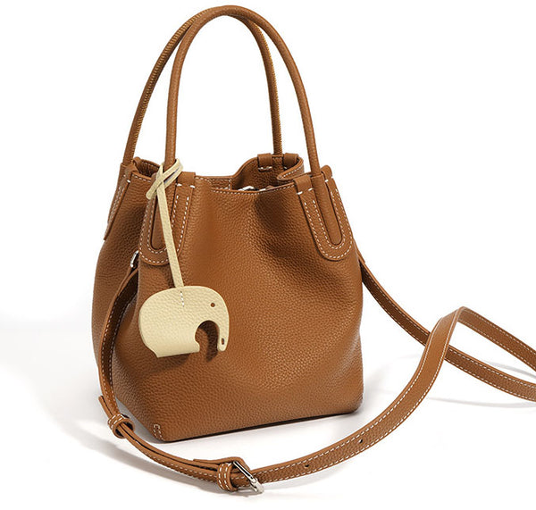 台灣李記皮具 李記 原創真皮手工 高級感簡潔な造形で、菜籃子包M7777號原創手工真皮 皮件