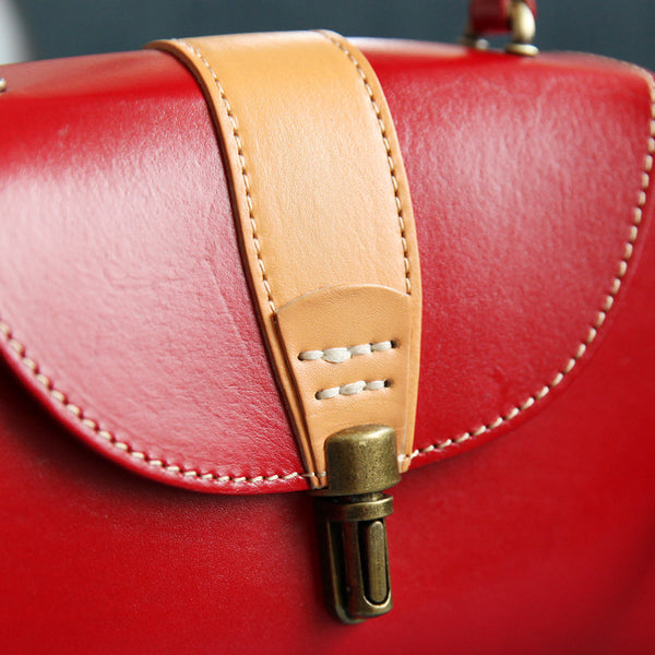 Taiwan Lee Kee Leather Goods Lee Kee Original Handmade Genuine Leather Spring and Summer Vegetable Tanned Leather Lock Bag No. R048 Original Handmade Genuine Leather Goods