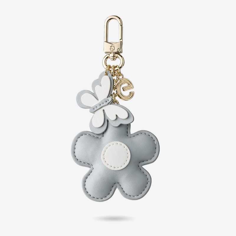 Cute flower charm for personalized look