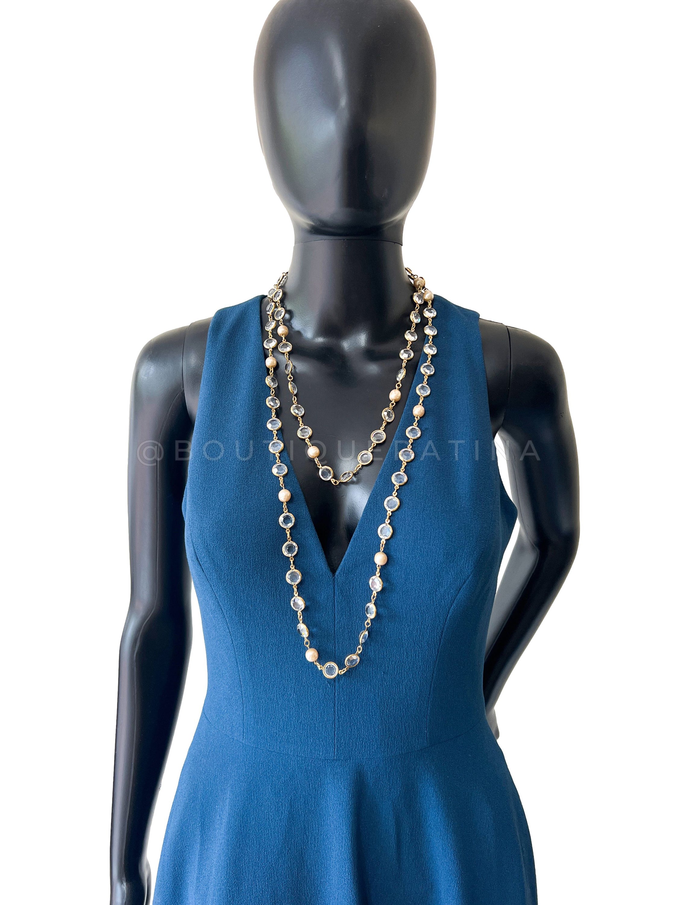 Chanel 1981 Vintage Clear White Crystal and Pearl Chicklet Sautoir Station Strand Necklace