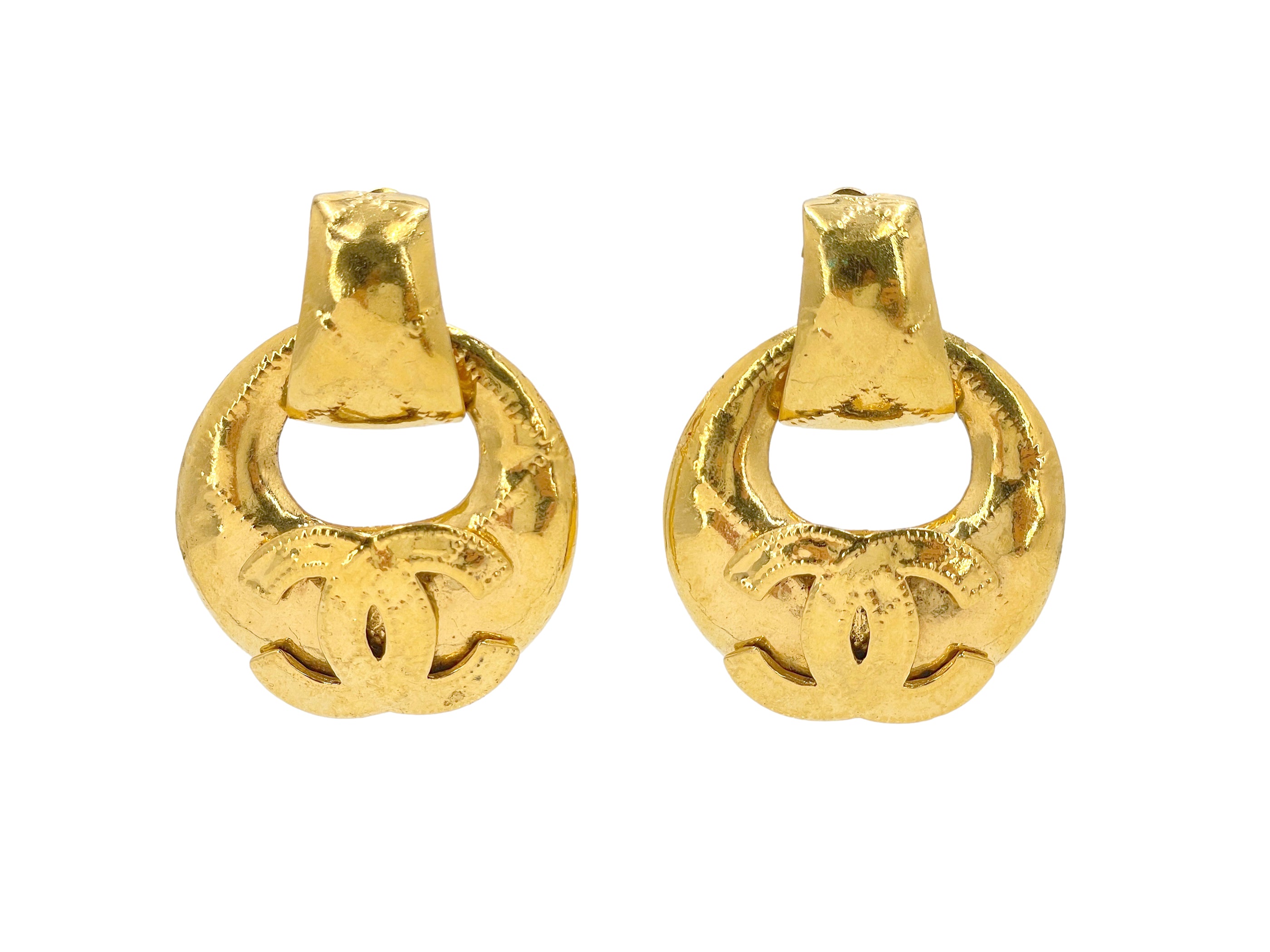 Chanel Vintage 94P Large CC Logo Quilted Door Knocker Dangle Earrings