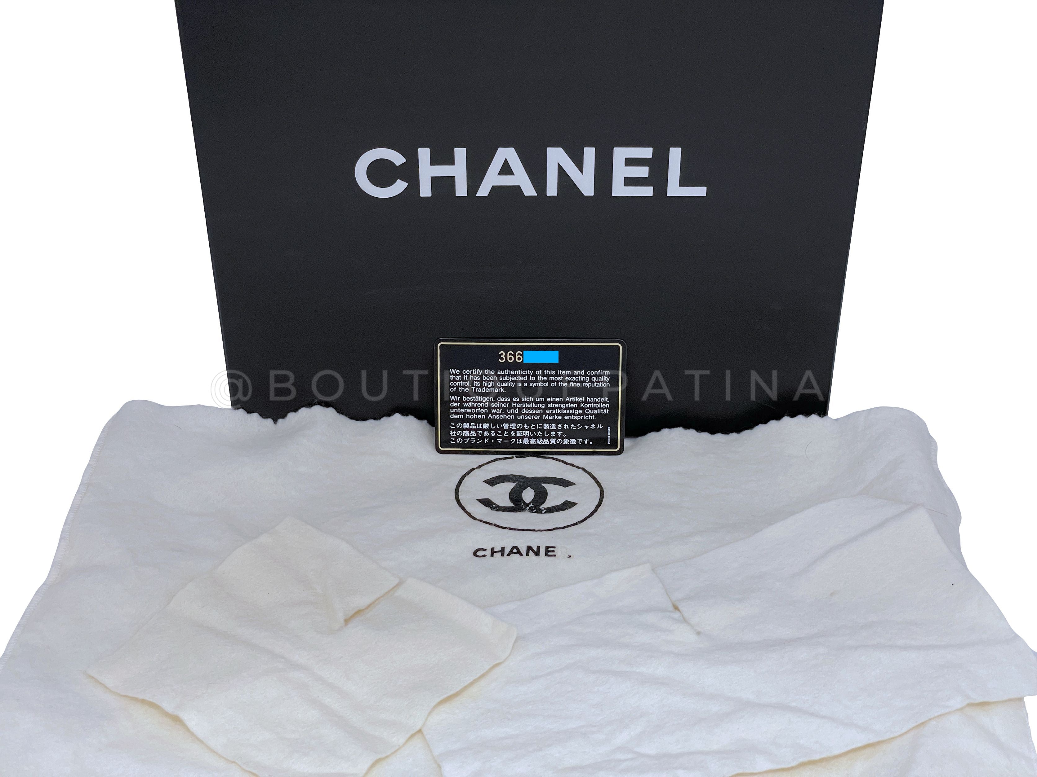 Pristine Chanel 1995 Vintage Black Duma Backpack Bag 24k GHW Lambskin