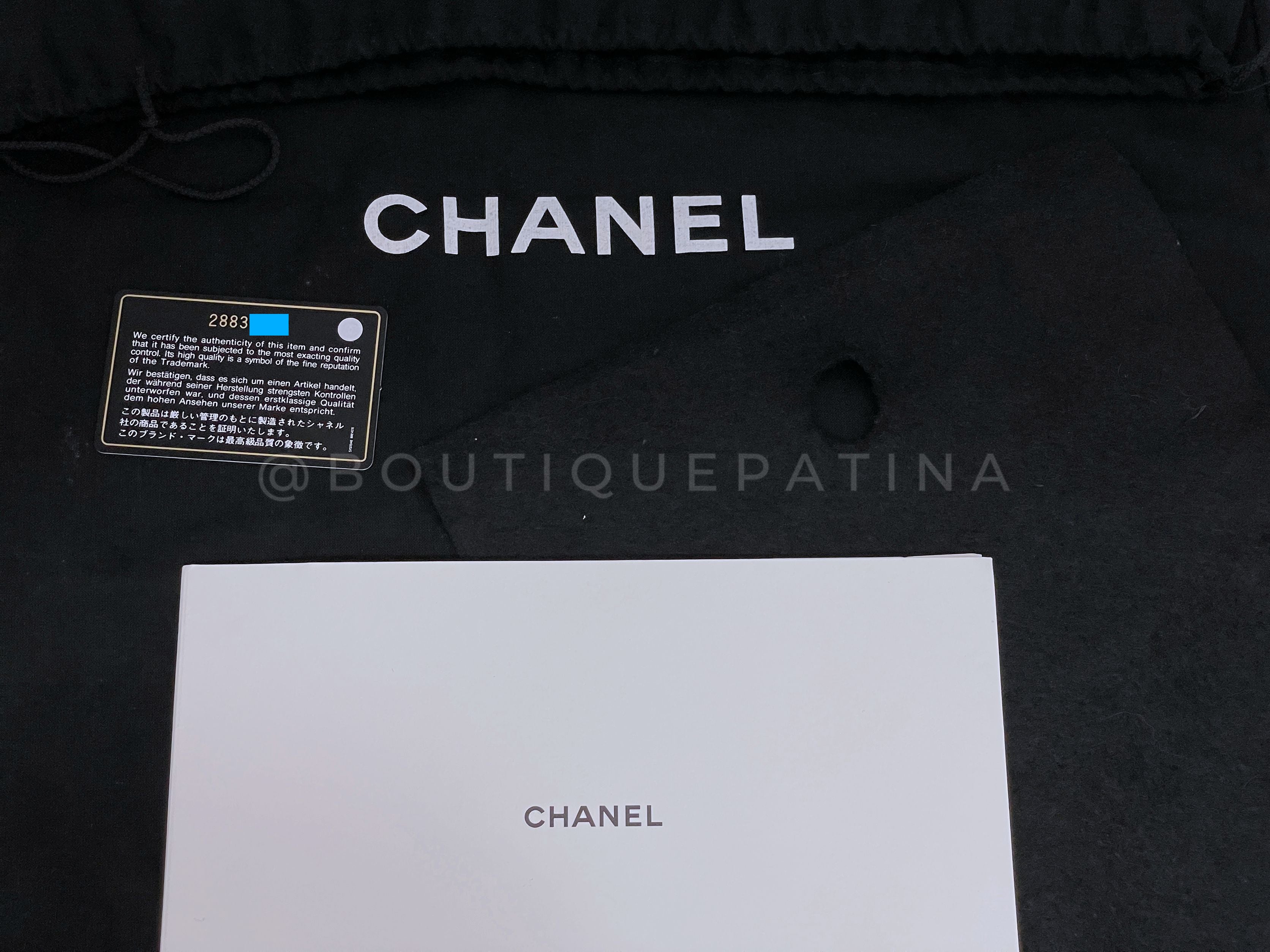 Chanel 19 Black Large Flap Bag Lambskin GHW