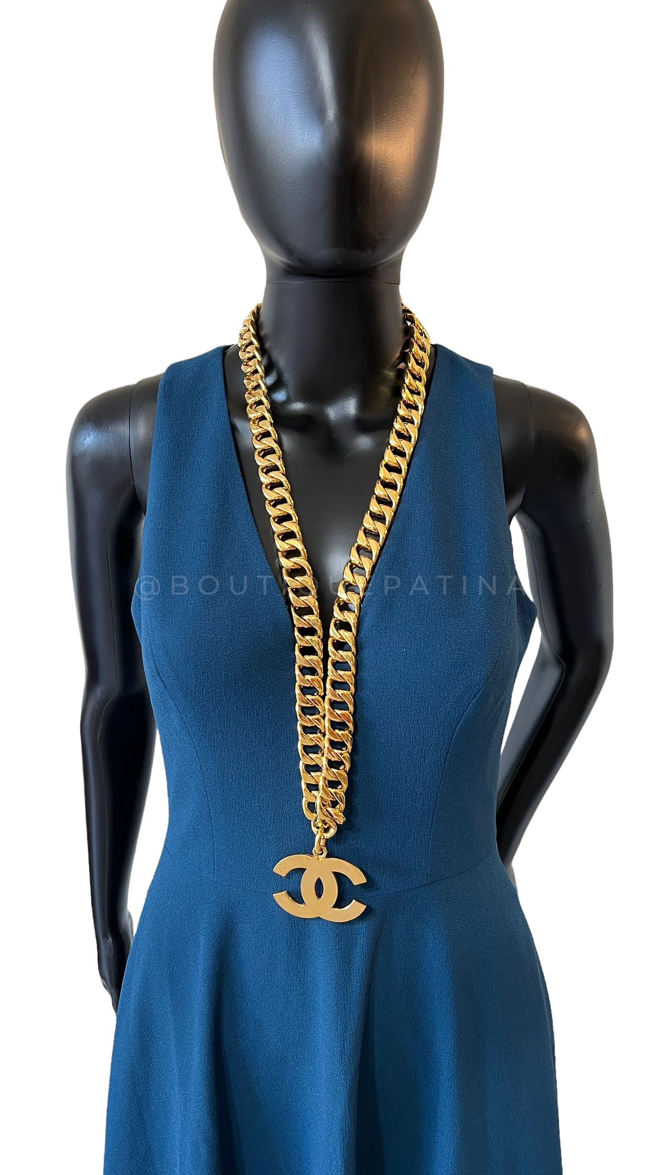Chanel Vintage Iconic Collection 28 Chunky Chain Logo Necklace Belt Runway