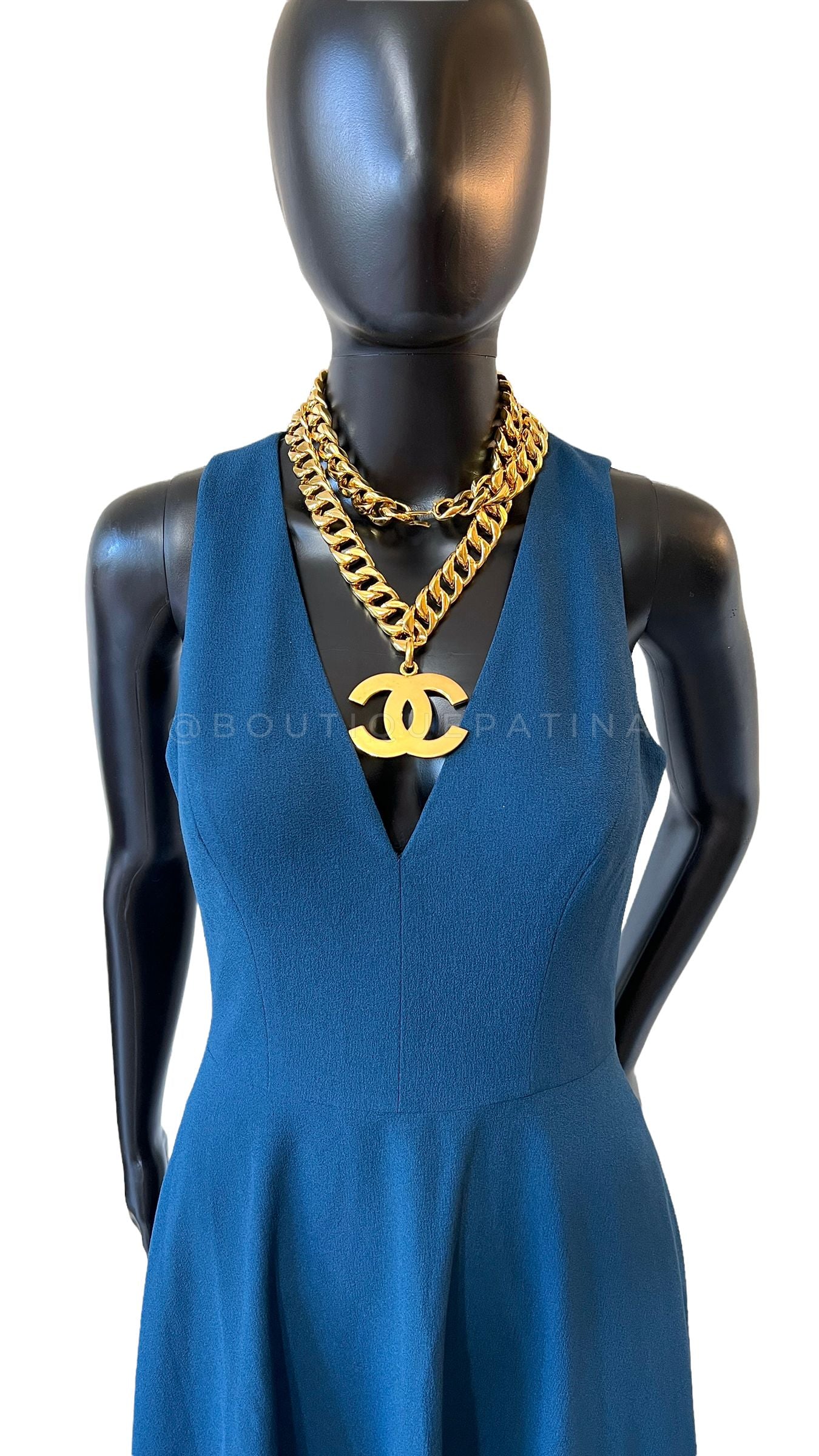 Chanel Vintage Iconic Collection 28 Chunky Chain Logo Necklace Belt Runway