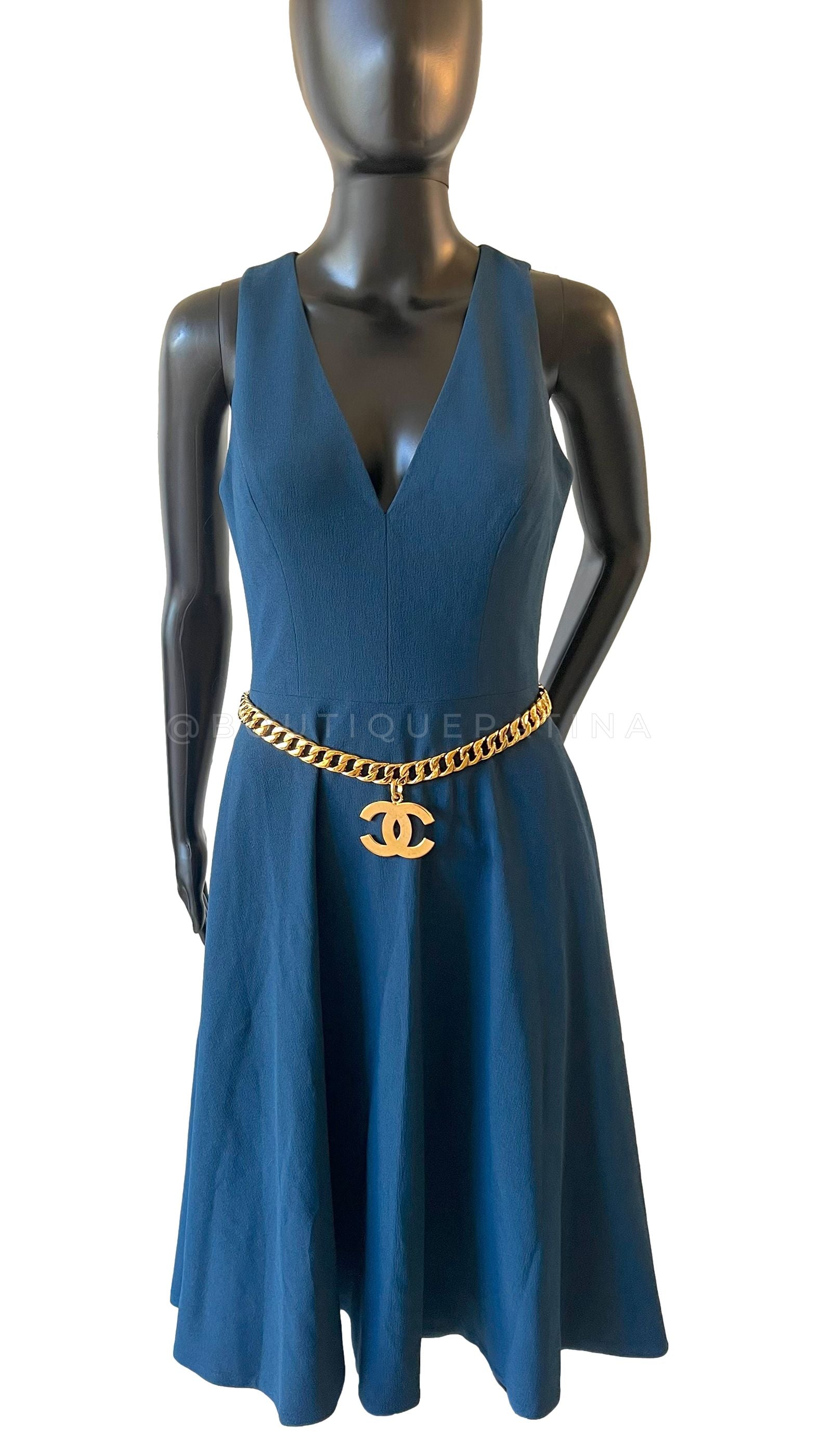 Chanel Vintage Iconic Collection 28 Chunky Chain Logo Necklace Belt Runway