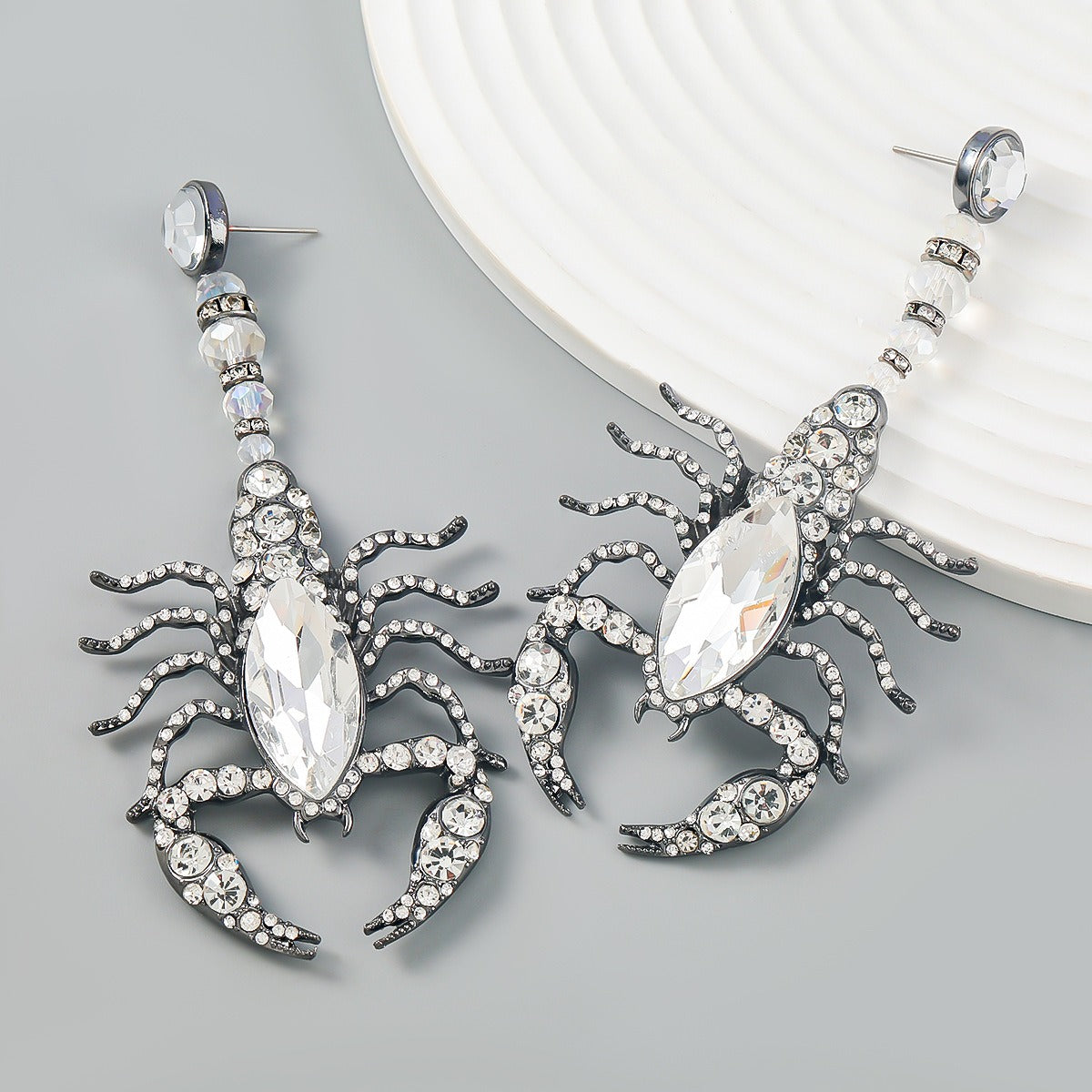 Ins Style Exaggerated Alloy Studded Scorpion Earrings