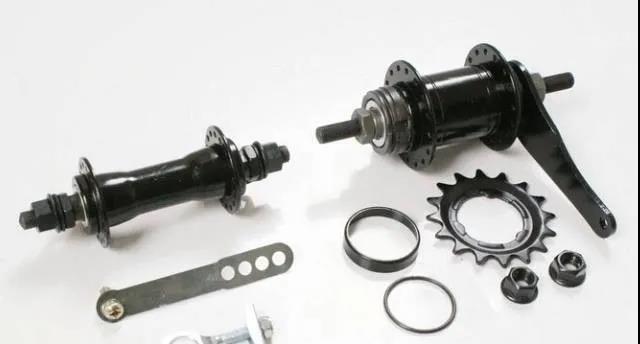Inverted drum brake hub