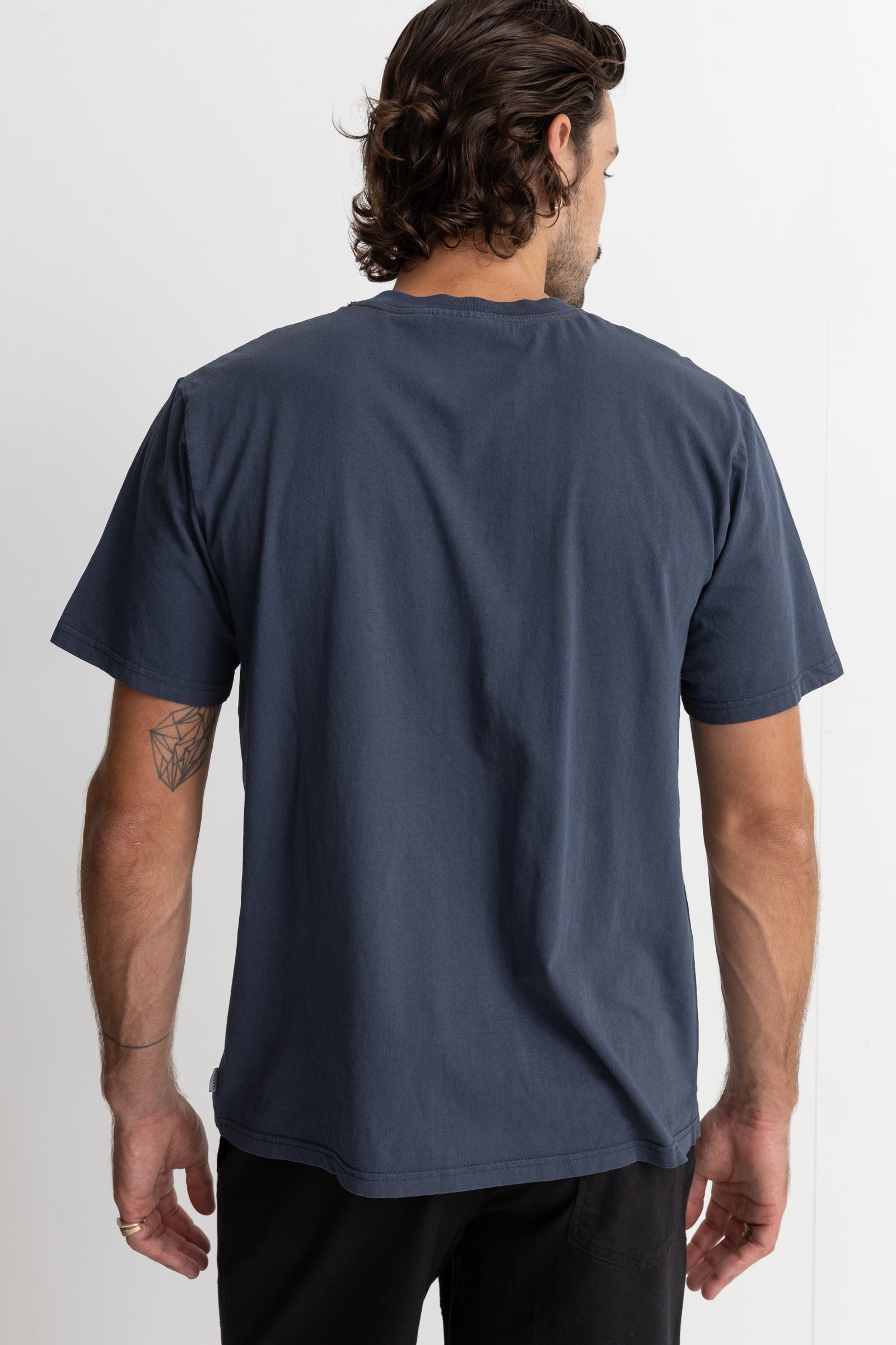 Classic Vintage Tee Worn Navy