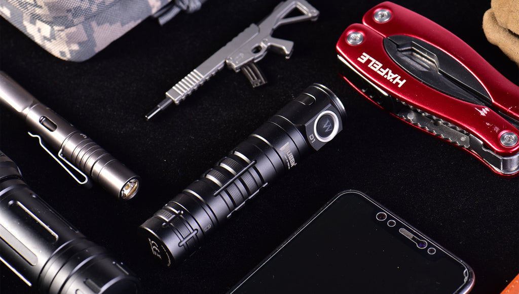 Wuben D1 LED Flashlight