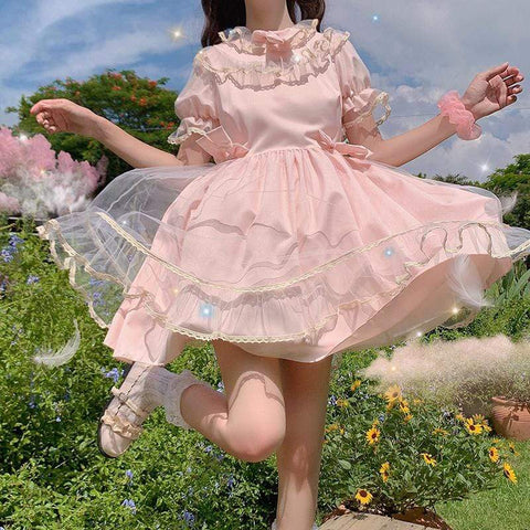What is Lolita fashion? How to achieve the perfect look