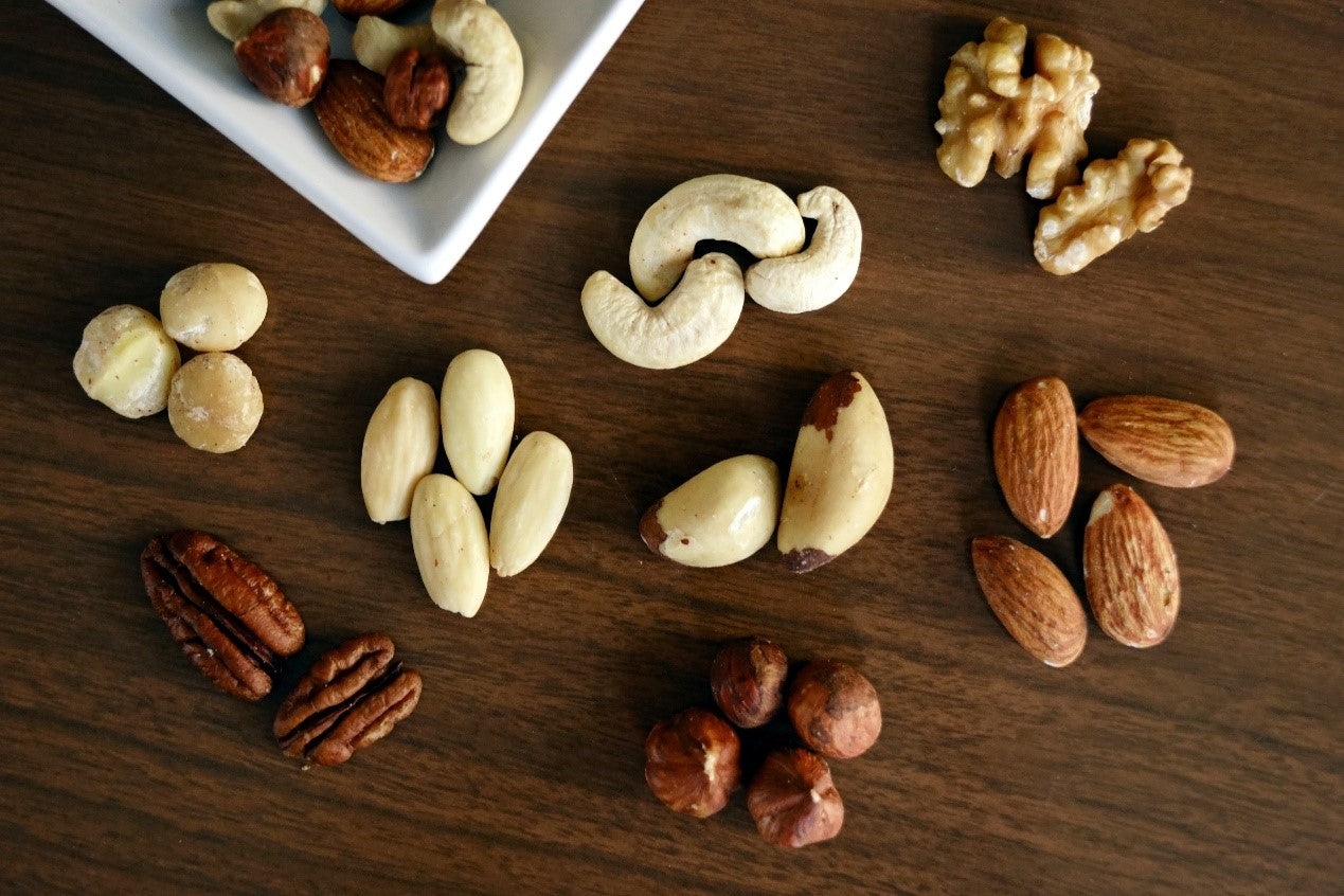nuts healthy food