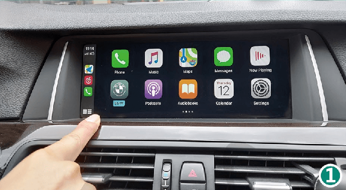 1.1 Menu principale: premi l'icona del marchio dell'auto CarPlay Smart Box Funzioni del sistema Introduzione e tutorial