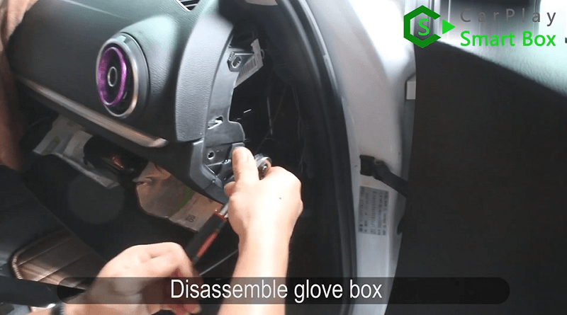 1.Disassemble glove box.