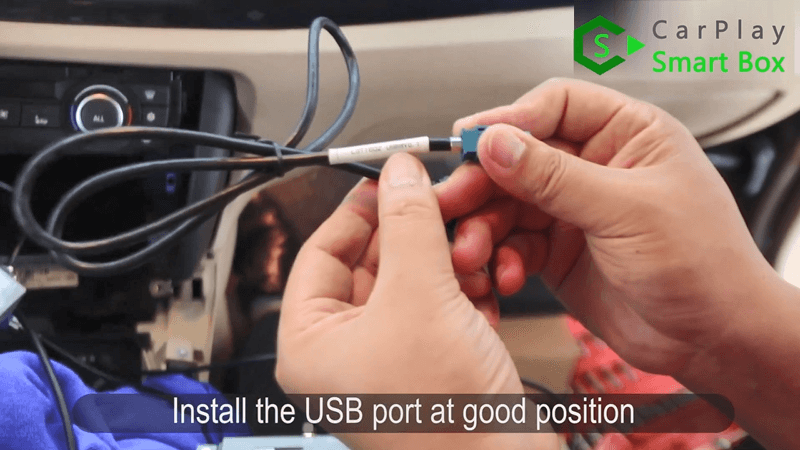 10.Install the USB port at good position.