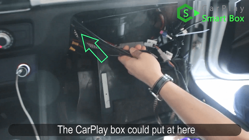 17.Το κουτί CarPlay θα μπορούσε να τοποθετηθεί εδώ.