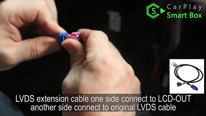 6.Il cavo di prolunga LVDS si collega da un lato a LCD-OUT, dall'altro lato si collega al cavo LVDS originale.