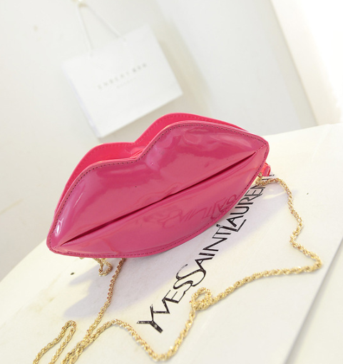 Lips Mini Chain Handbag