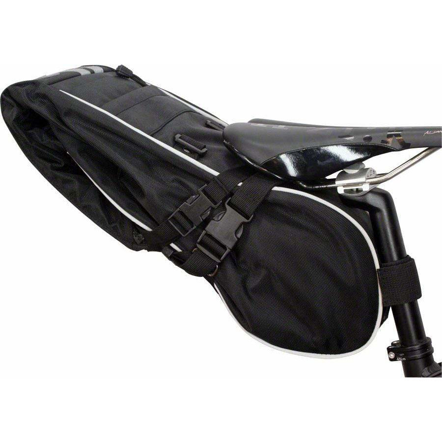 Waterproof Saddle Trunk: Black, XL