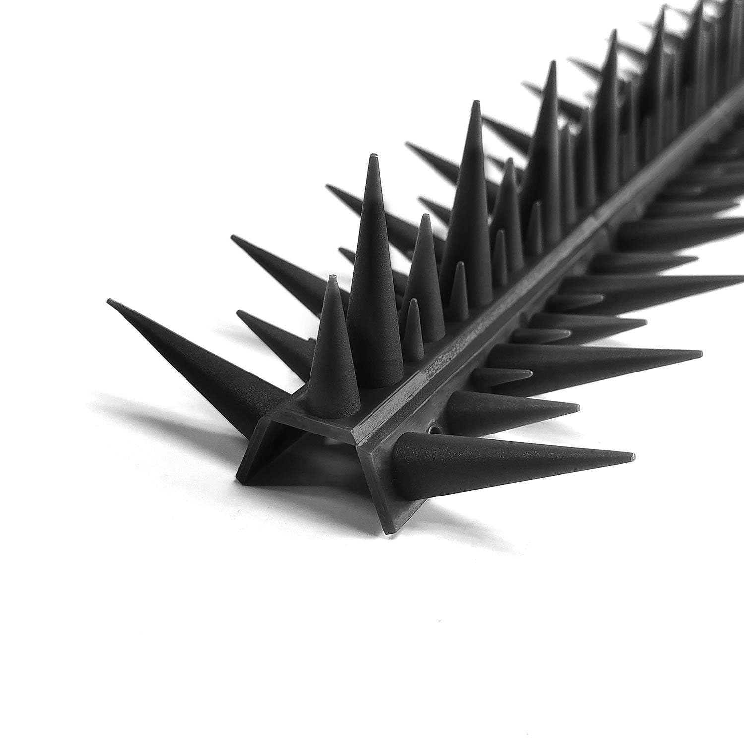 BUGG OFF - Bird & Rodent Spikes, Unique Spike Pattern effecitviely deteres Pesky Pigeons, Squirrels, Raccoons. Installs on Fences, Gates, Roofs, Walls and More! (15 Feet, Black Plastic)