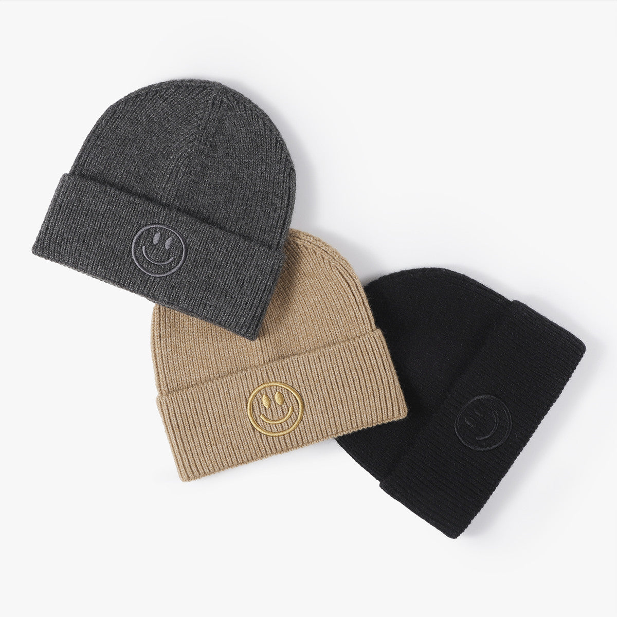 himoda cuffed beanie with smiley- khaki-grey-black