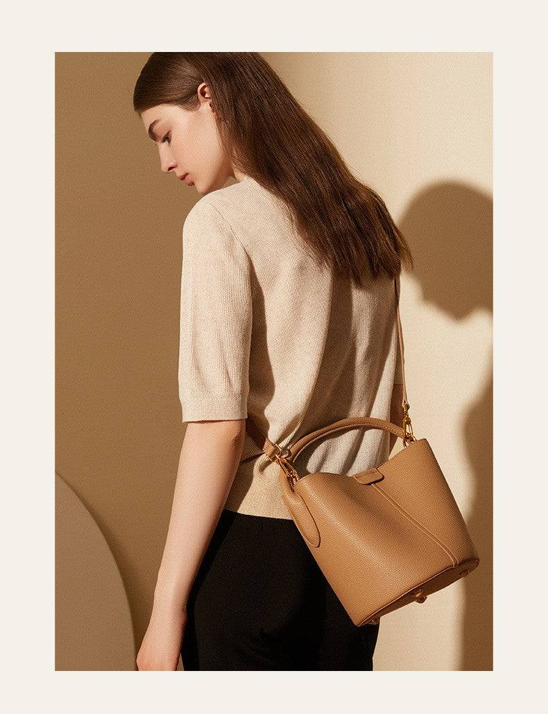 himoda geuine soft leather bucket bag - crossbody - tan brown - detail