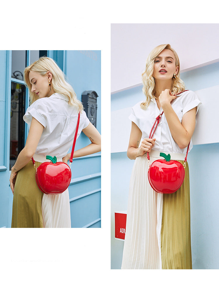 chic crossbody bag in red patent leather - apple shape - himoda