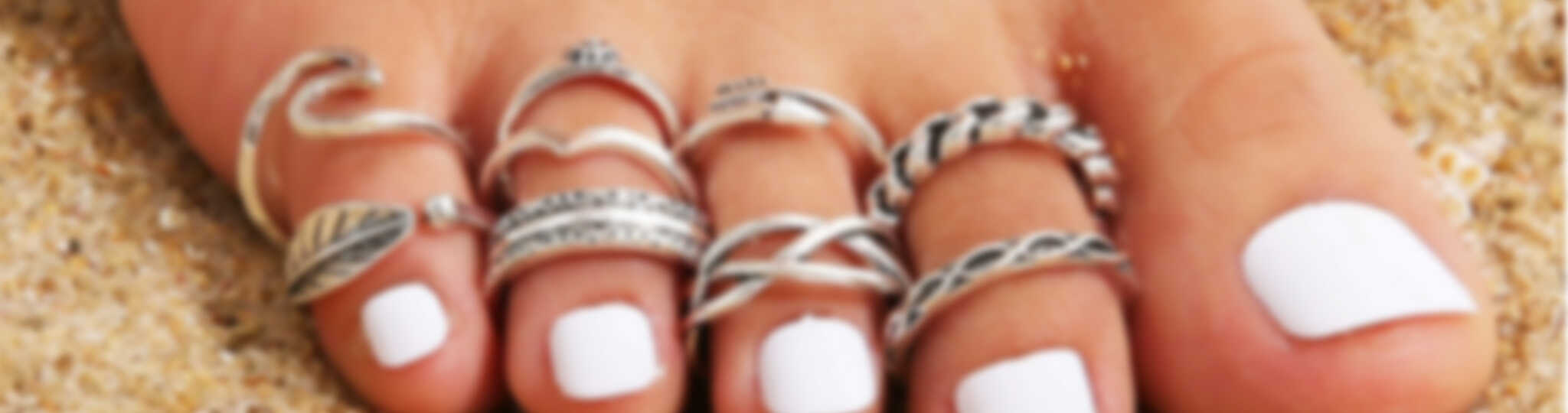 Toe rings at OFILLE.