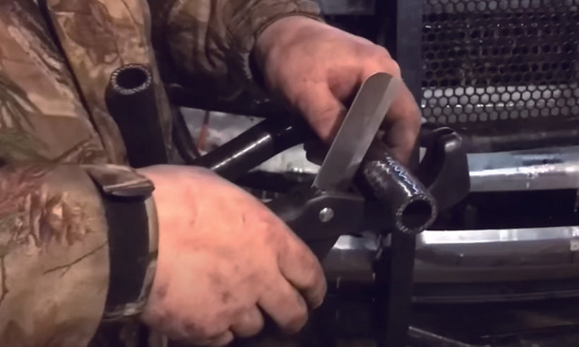 step 5:Cut off the excess part of the coolant hose