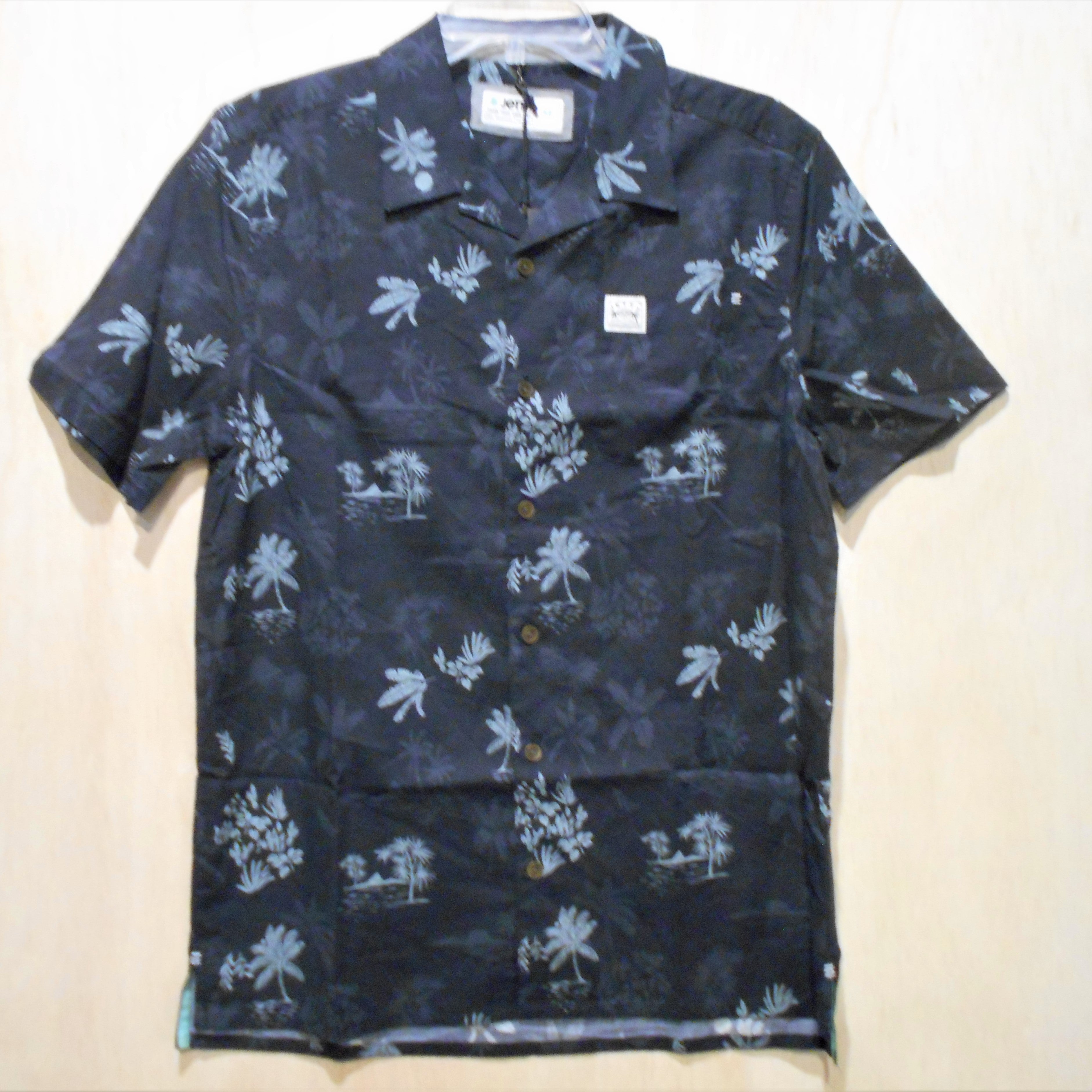 Jetty Dockside Party SS Woven Shirt - Size M