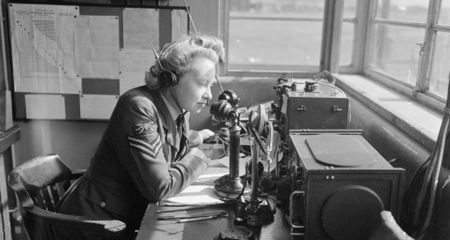 Nathaniel Baldwin developed the first successful set of audio headphones