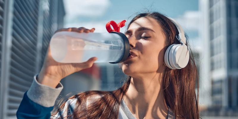 Premium noise-cancelling headphones with advanced technology.