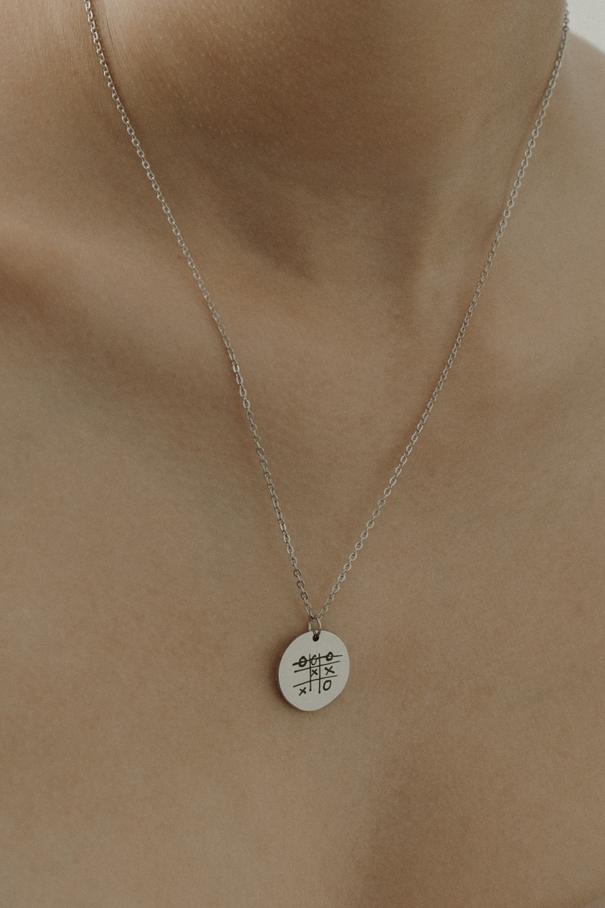 Epithet Disc Necklace 18mm [Custom Image]