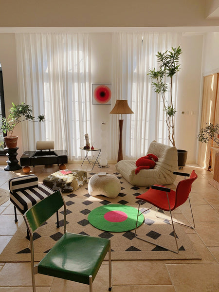 Home Decor Ideas -Green and Red Color for Living Room