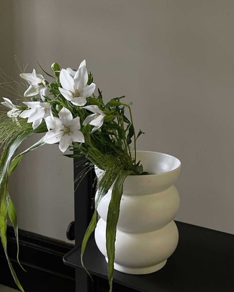 White Vase for Home Décor – Something you need to know in 2021