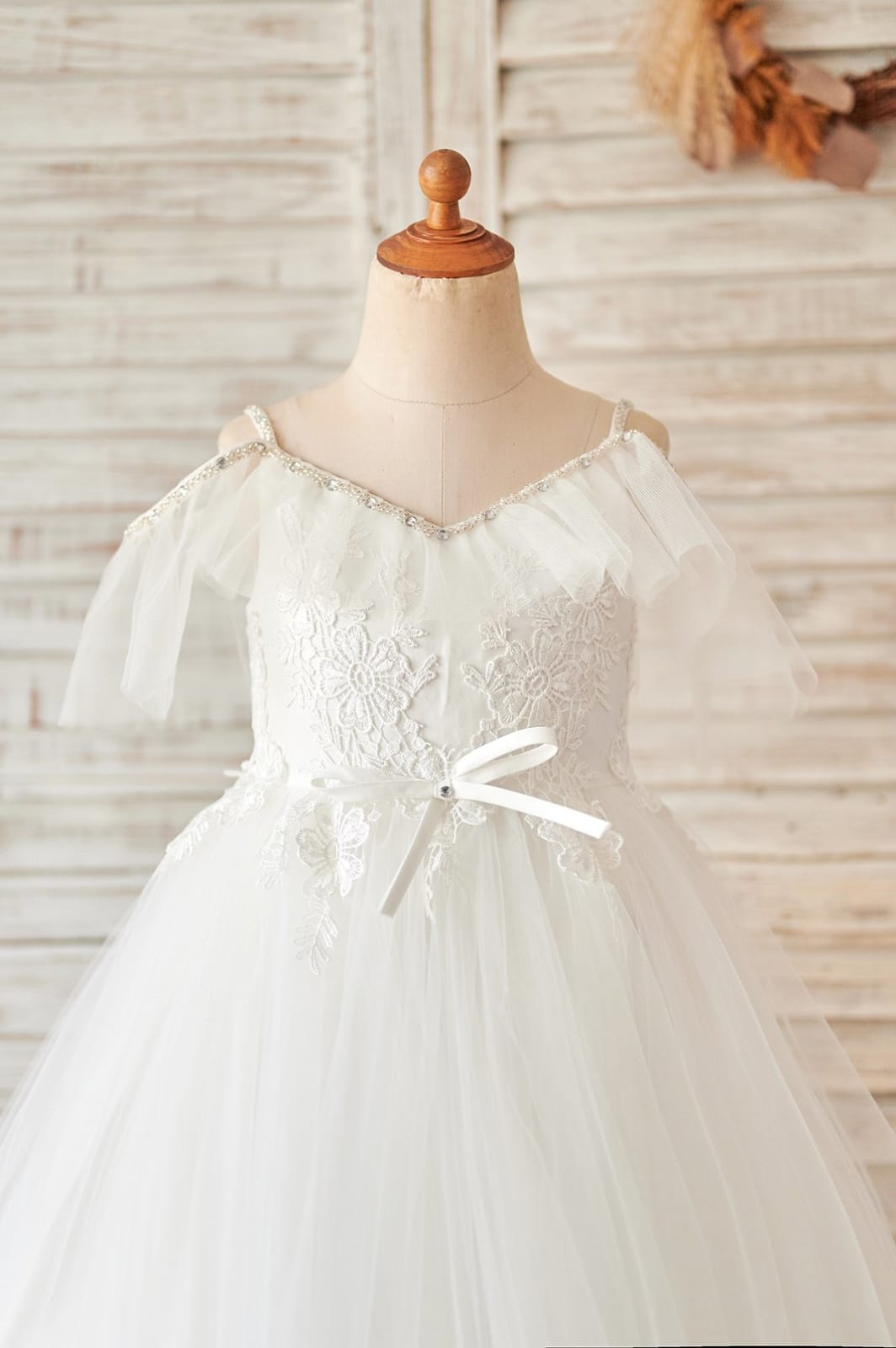 Ball Gown Off Shoulder Ivory Lace Tulle Straps V Back Wedding Flower Girl Dress