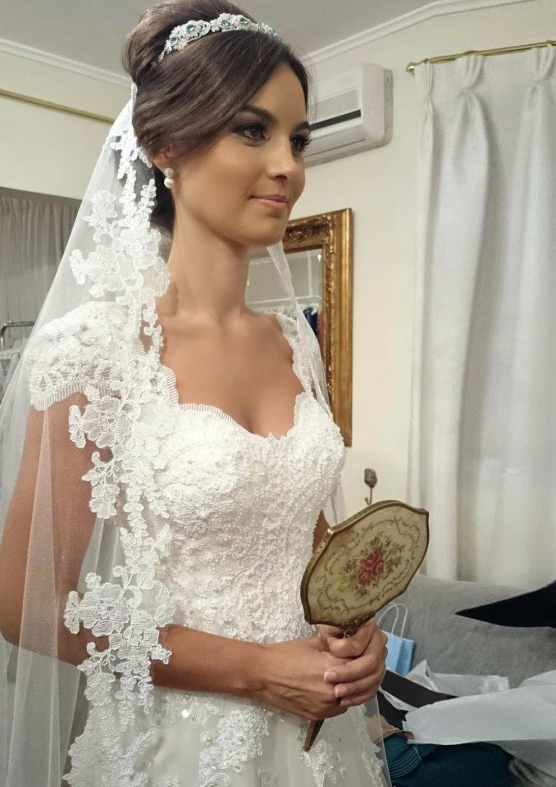 Beaded Scalloped Neck V Back Lace A-line Bridal Wedding Dress