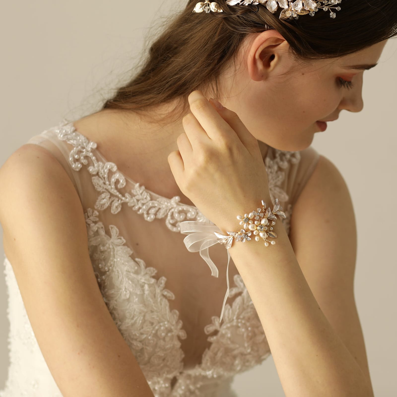 Girls Bridesmaid Flowers Pearl Bracelet Crystal Wedding Prom Party Wedding Accessories