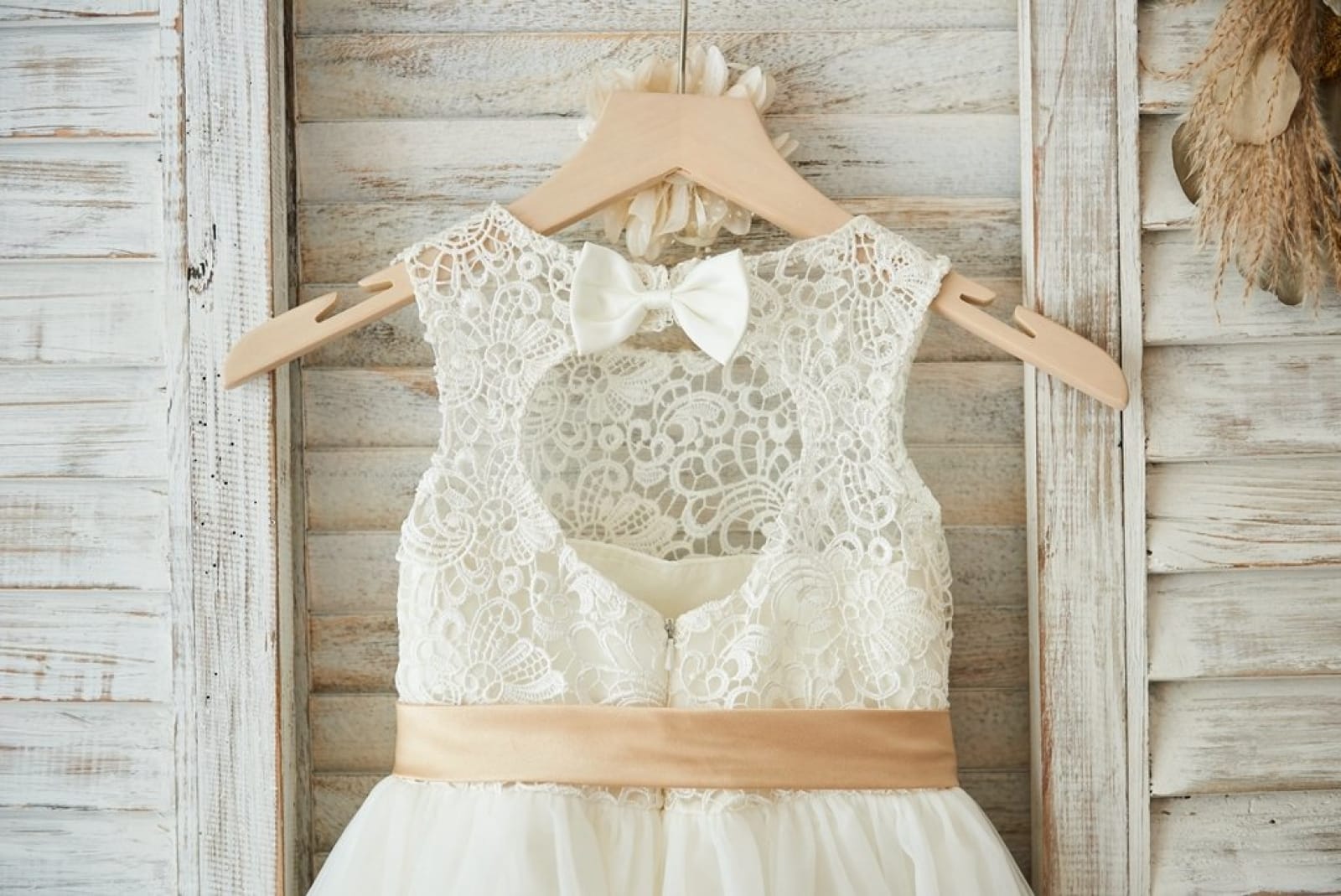 Ivory Lace Tulle Keyhole Back  Wedding Flower Girl Dress, Belt