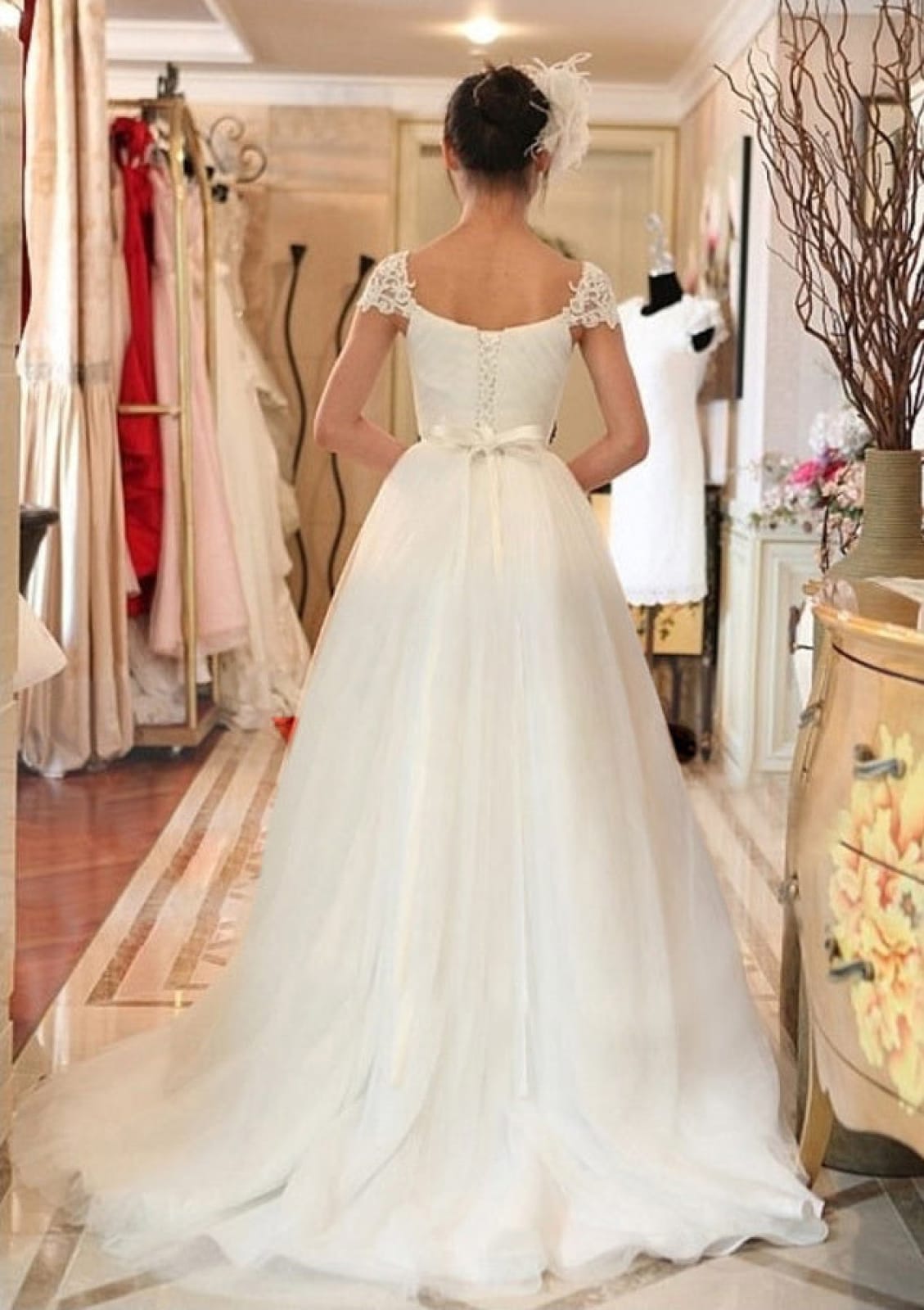 A-line/Princess Sweetheart Court Tulle Wedding Dress, Lace Sash