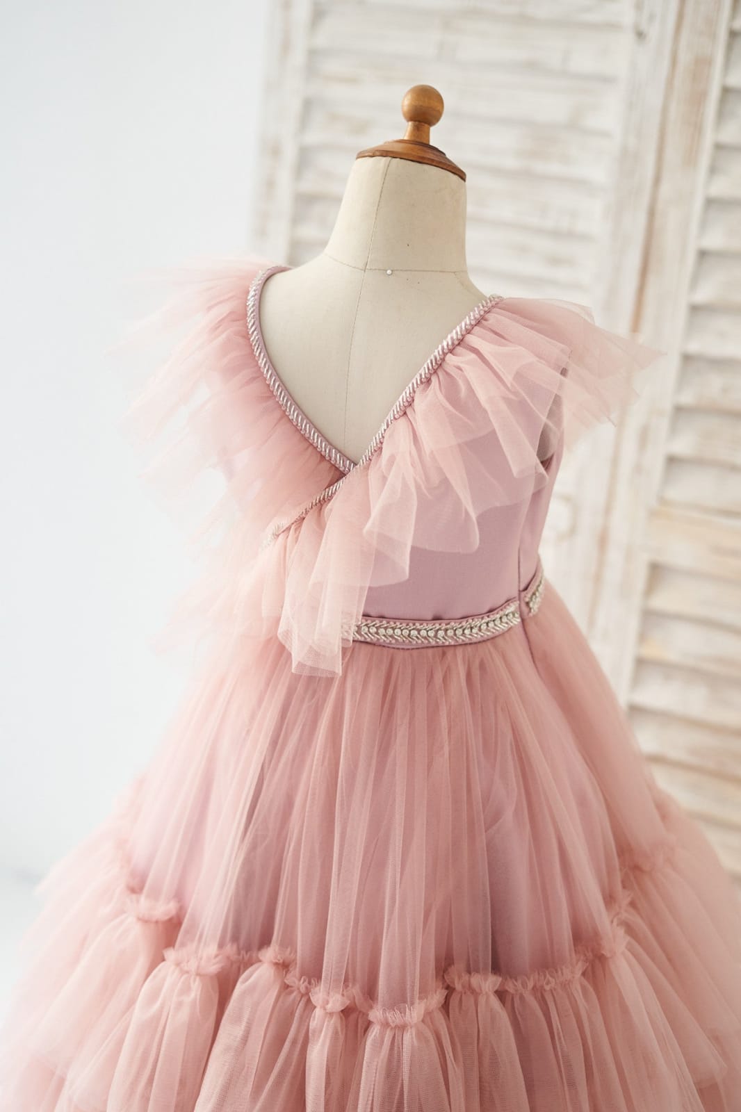 Princess V Neck Mauve Tulle Cupcake Wedding Flower Girl Dress Kids Party Dress