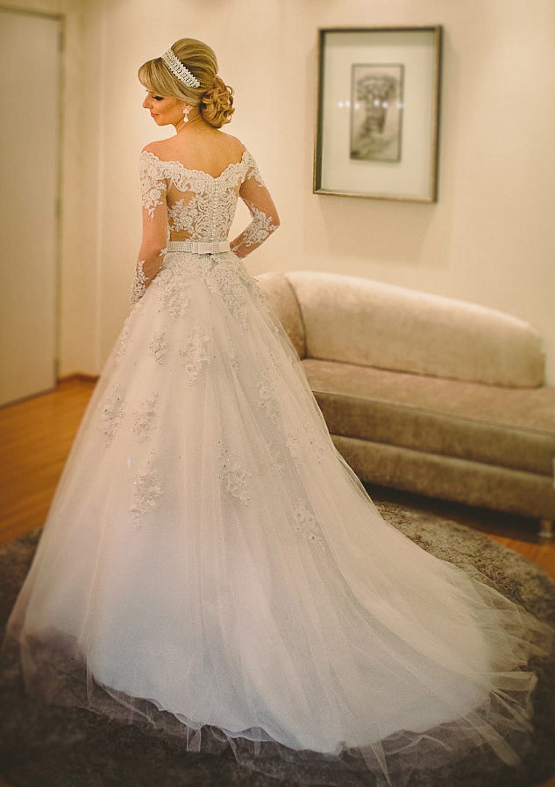 Off Shoulder Court Lace Tulle Long Sleeve Ball Gown Wedding Dress