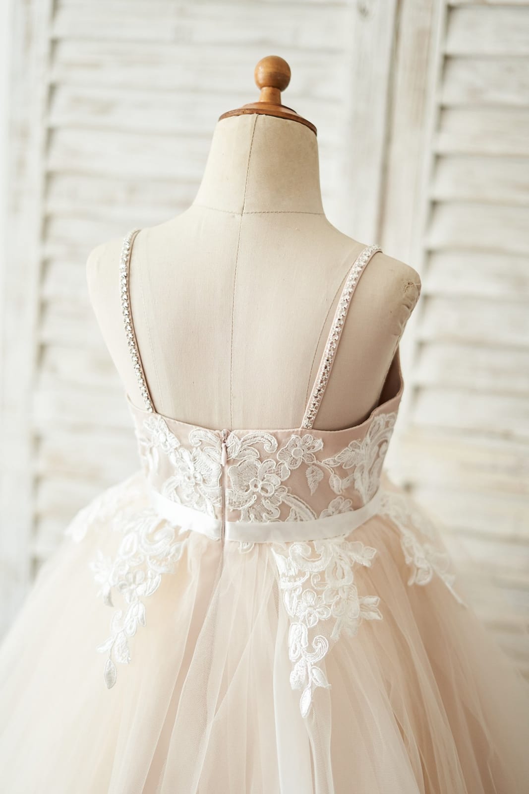 Spaghetti Straps Ivory Lace Peach Tulle V Neck Wedding Flower Girl Dress